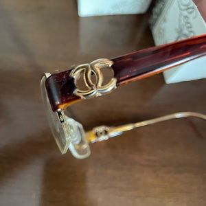 CHANEL Tortoiseshell and Gold CC Logo Rimless Eyeglasses